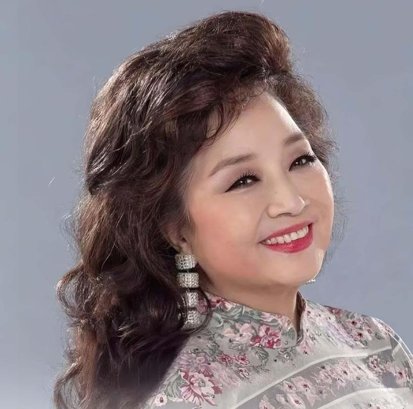 武汉籍女明星_武汉籍明星演员有哪些_湖北武汉的女明星有哪些