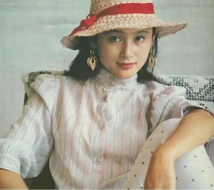 内娱第一美人 林青霞 王祖贤 李嘉欣 关之琳 张曼玉 周慧敏 陈红 刘亦菲_与林青霞齐名的女明星