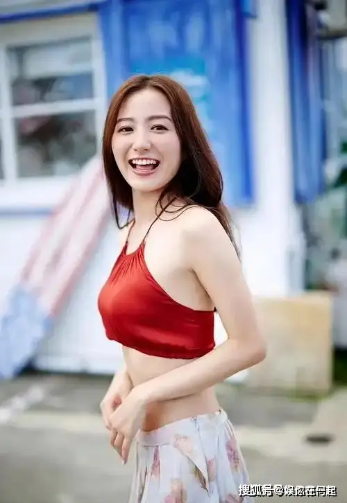 惠丽女明星_高田理惠 内外兼修 优雅气质