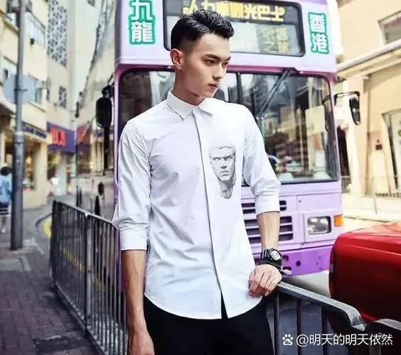 娱乐圈模特男_模特圈娱乐男星是谁_娱乐圈中是模特的男演员